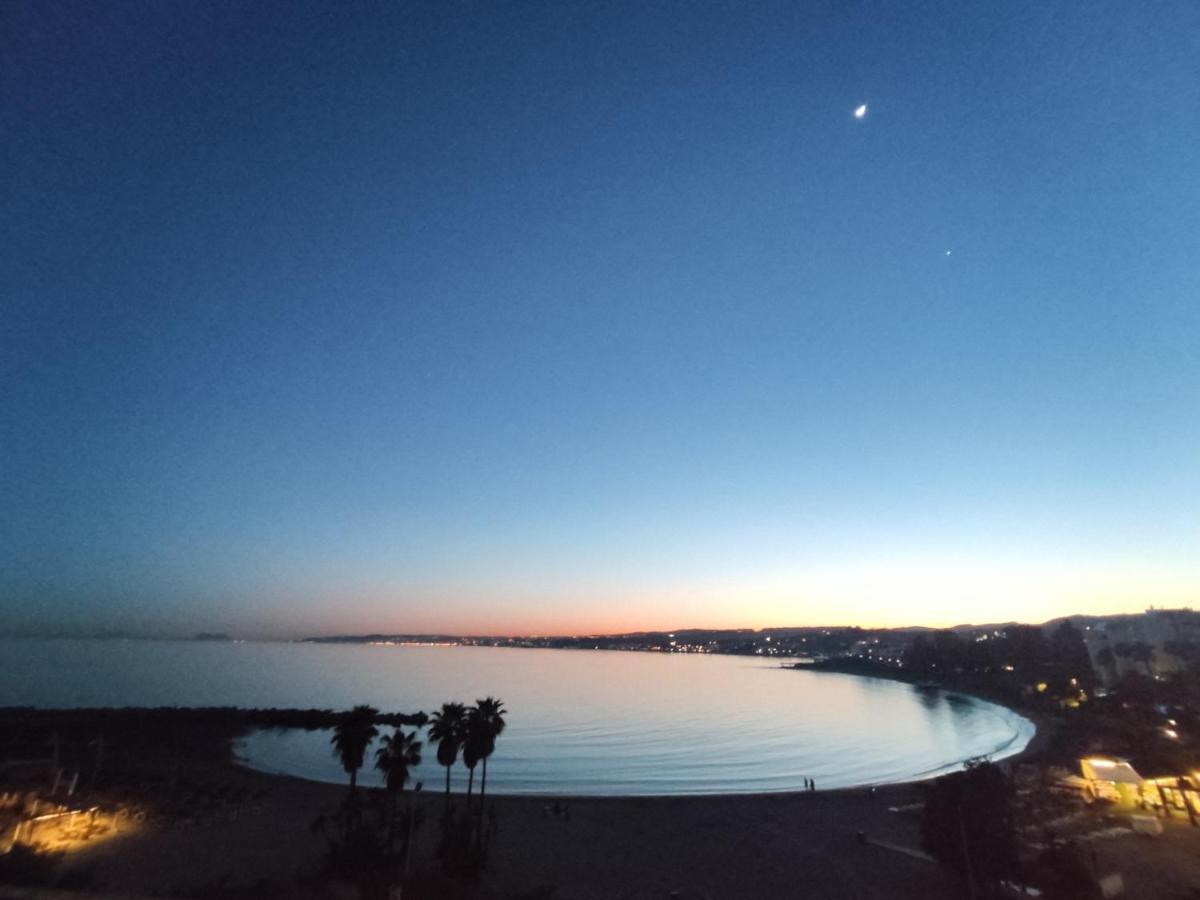 Front Sea View Penthouse Daire Estepona Dış mekan fotoğraf