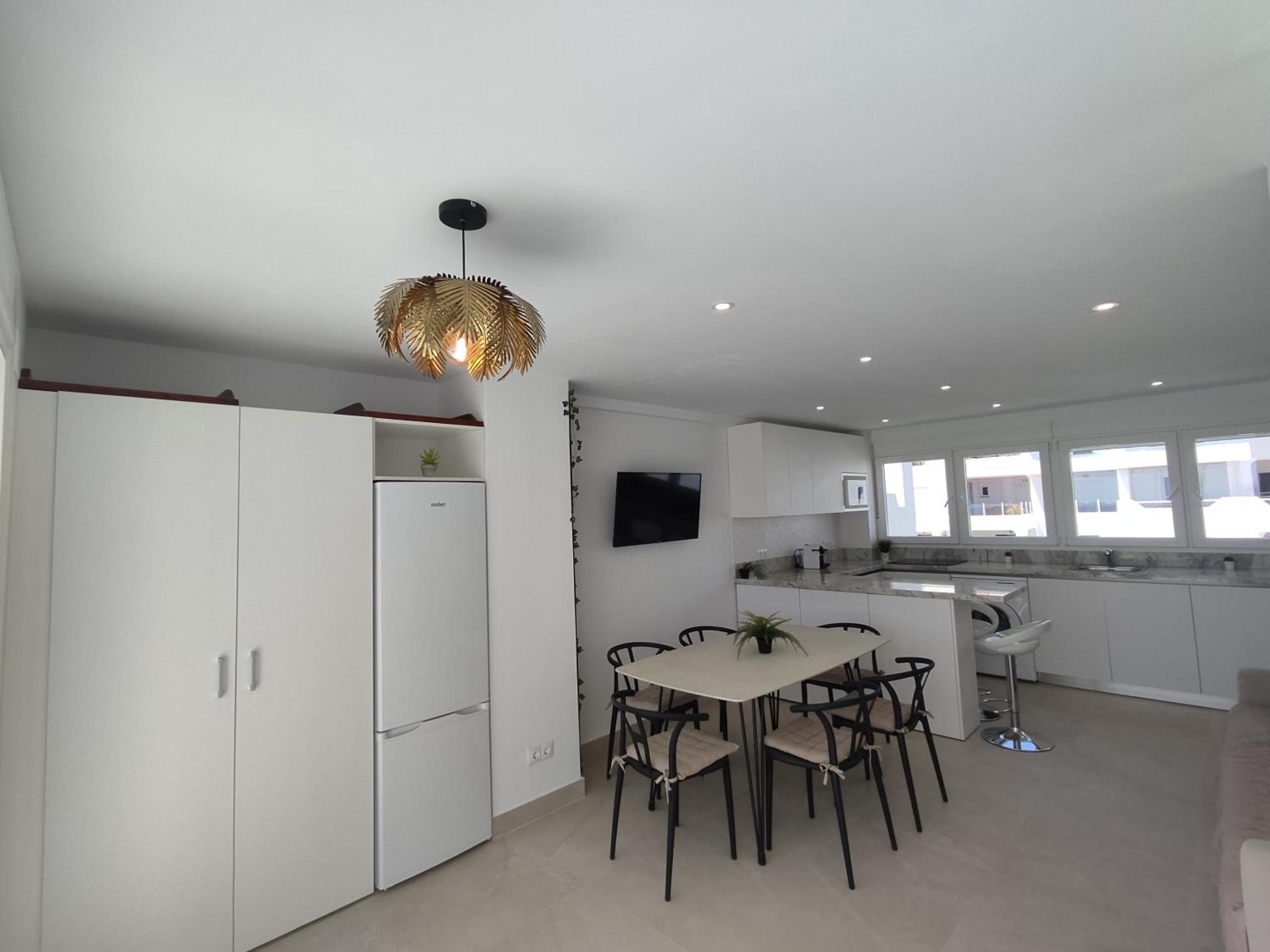 Front Sea View Penthouse Daire Estepona Dış mekan fotoğraf