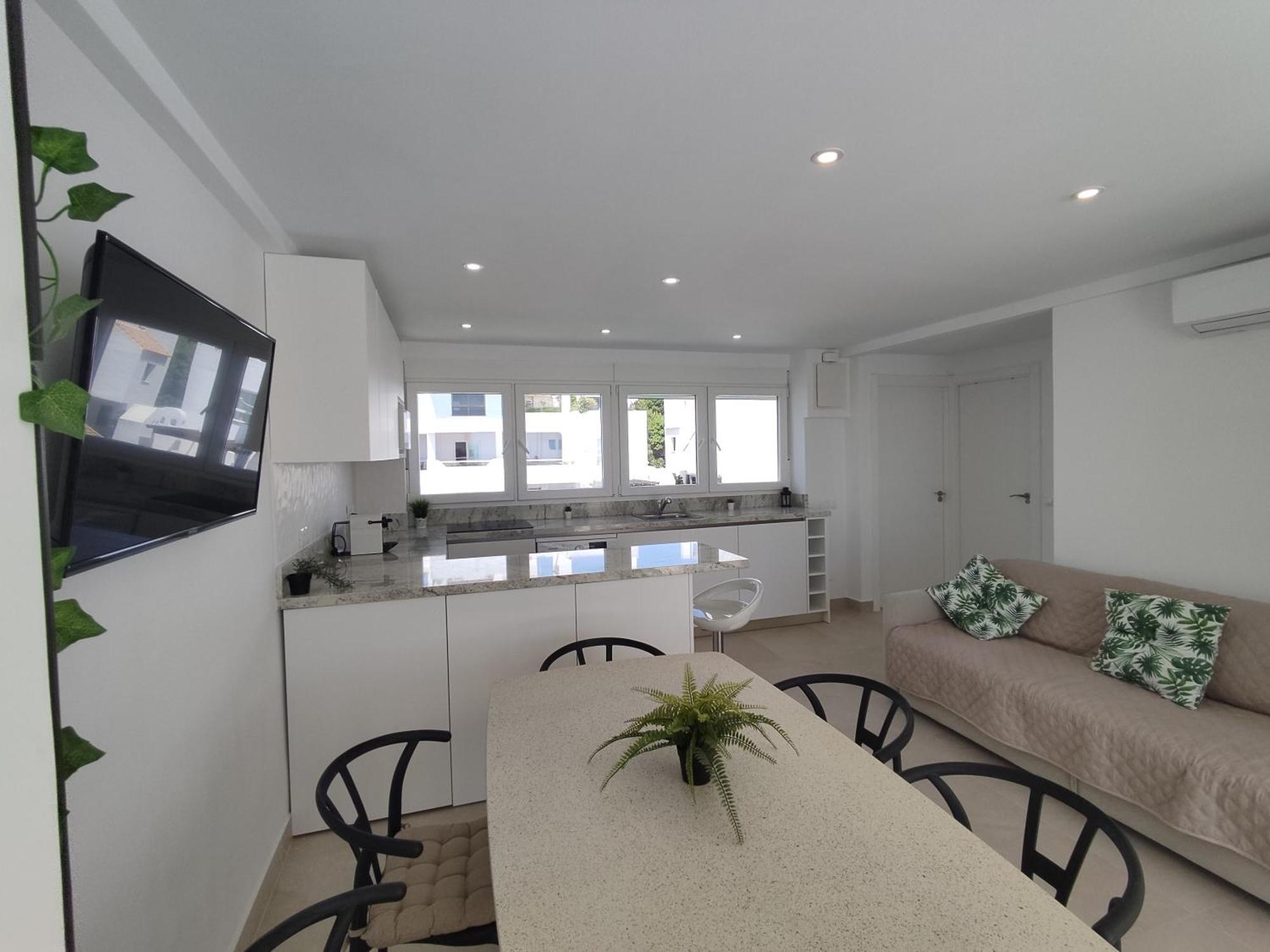 Front Sea View Penthouse Daire Estepona Dış mekan fotoğraf